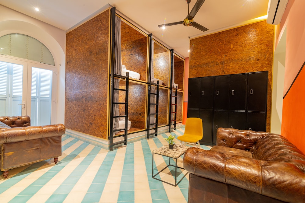 Standard Shared Dormitory, 1 Bedroom, Balcony, City View photo 1