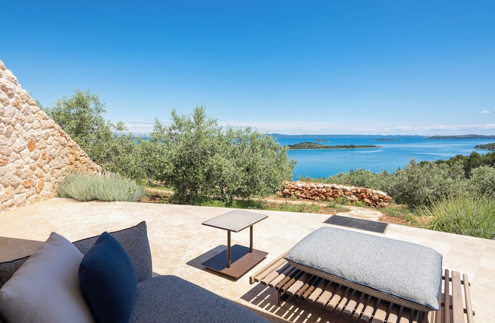 Luxury Room with Terrace and Sea View - Photo 5