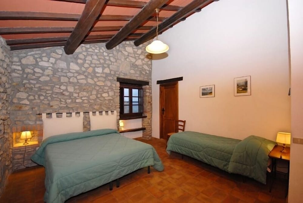 Triple Room photo 1