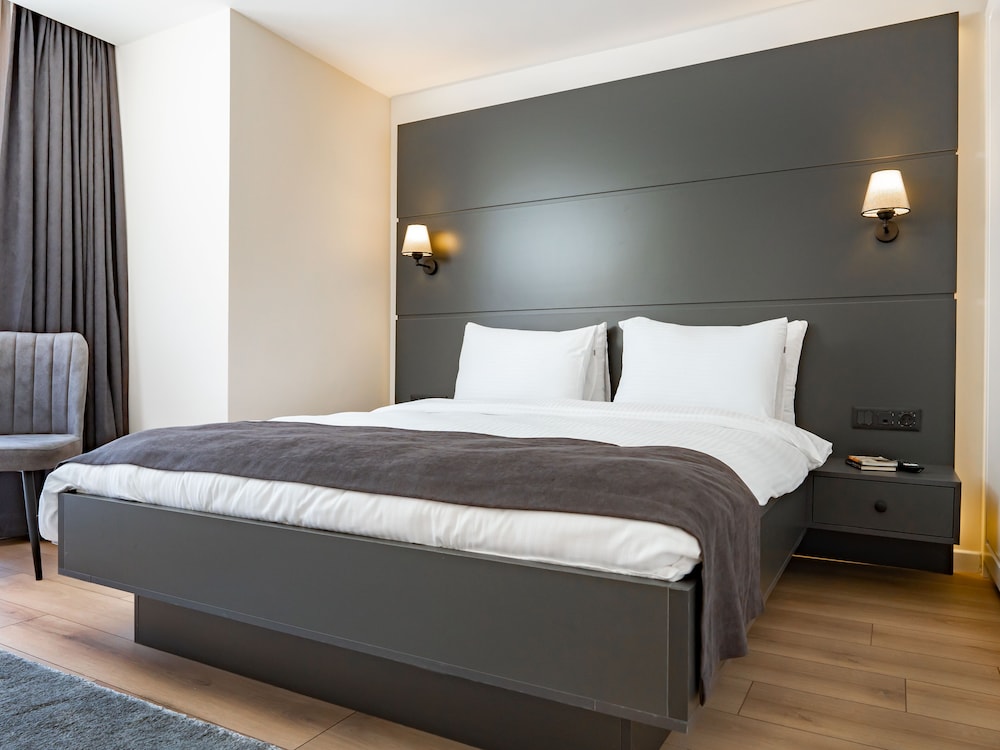 Premier Suite, 1 Bedroom photo 2
