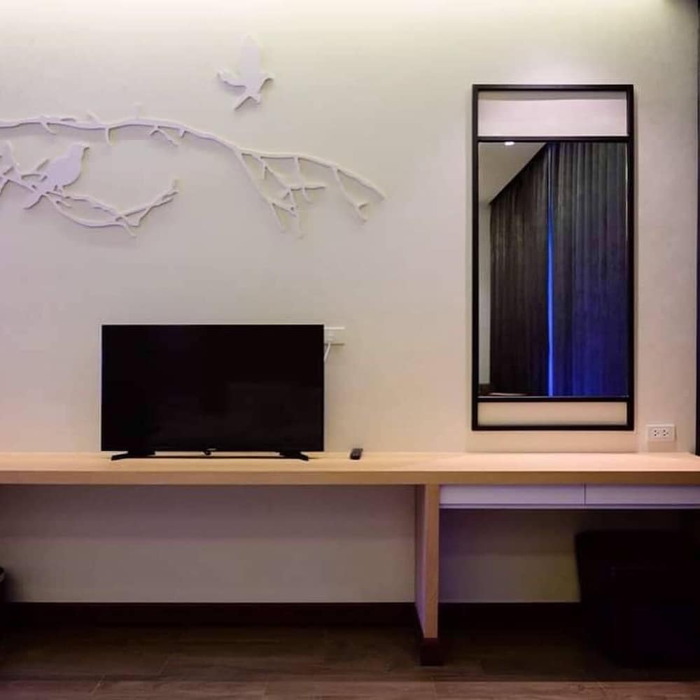 Deluxe Twin Room - Photo 8