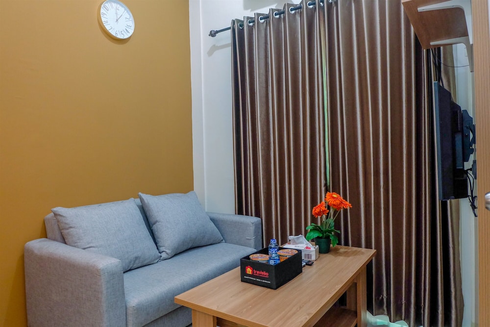 Room - Photo 11