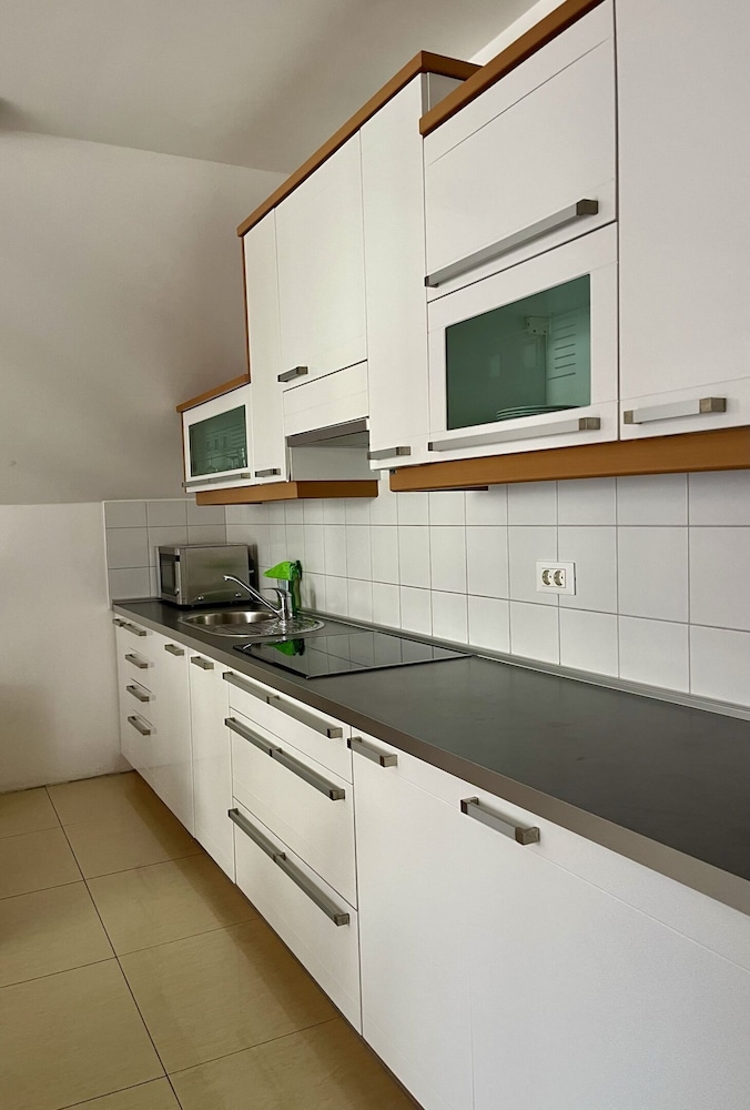 Deluxe Studio (Apartma z 2 spalnicama in balkonom) photo 3