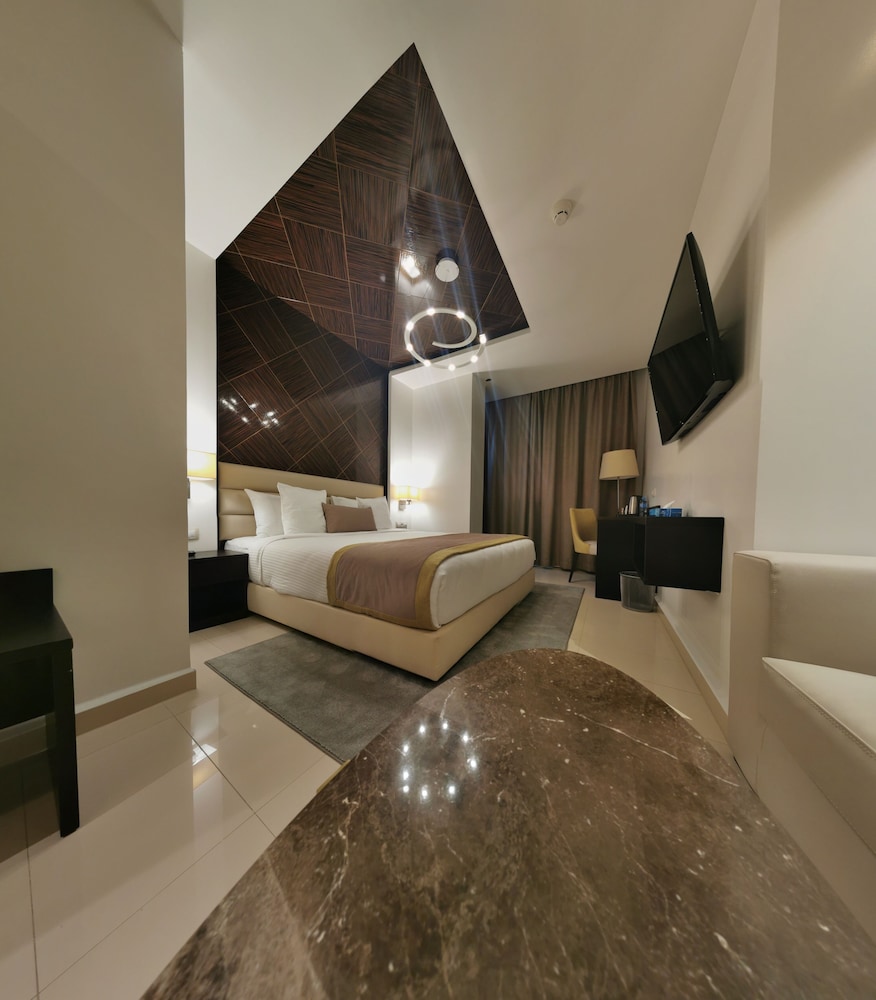 Deluxe Double Room photo 2