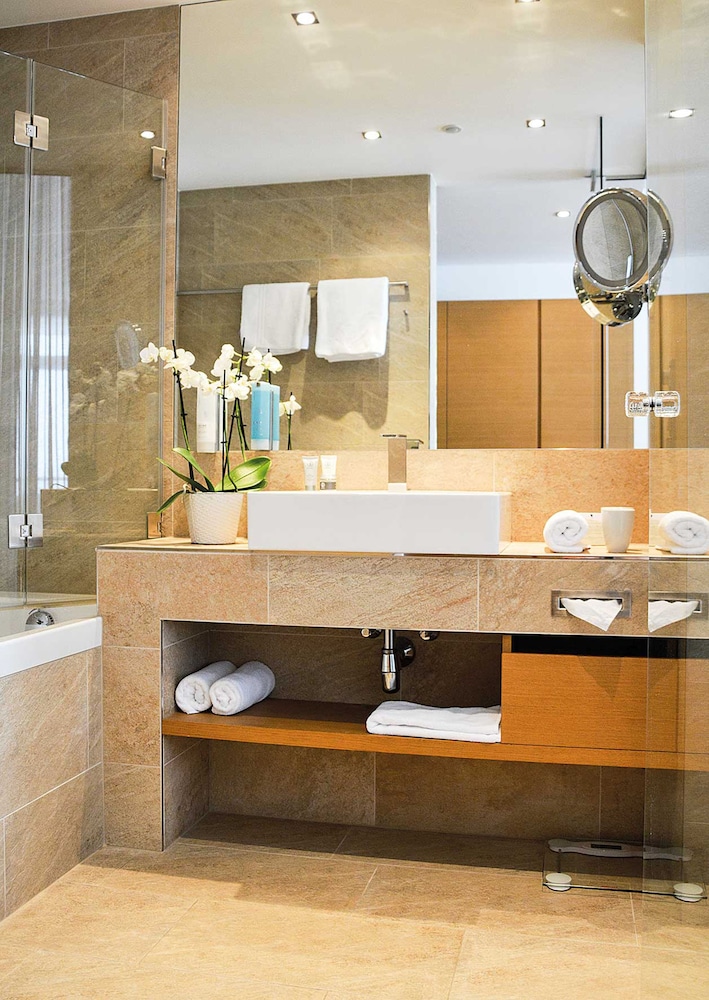 Premium Double Room, Balcony (incl. SPA entrance) photo 2