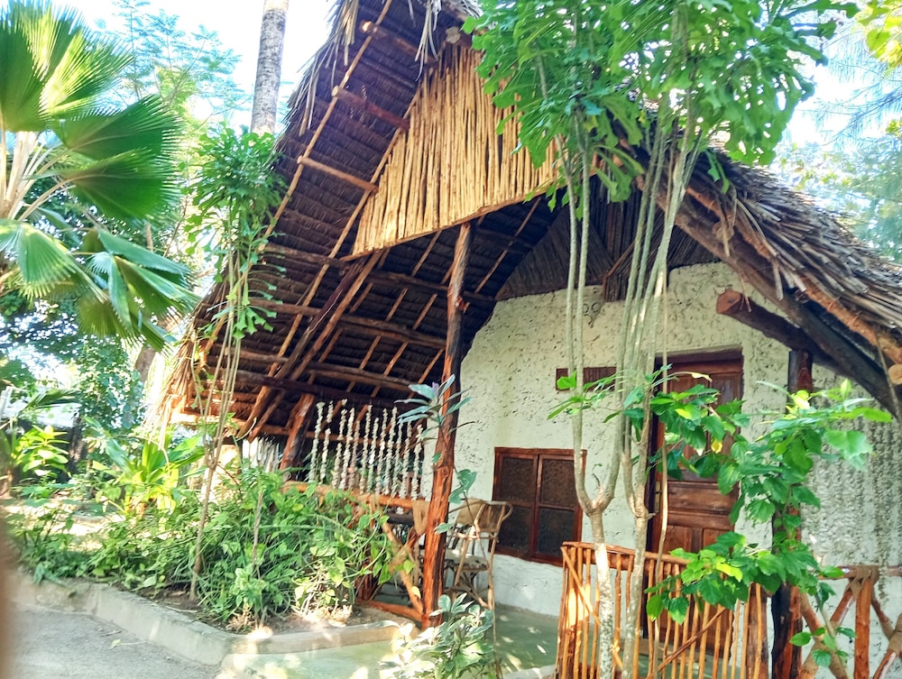 Traditional Triple Room, 1 Bedroom, Balcony, Garden View - Photo 7