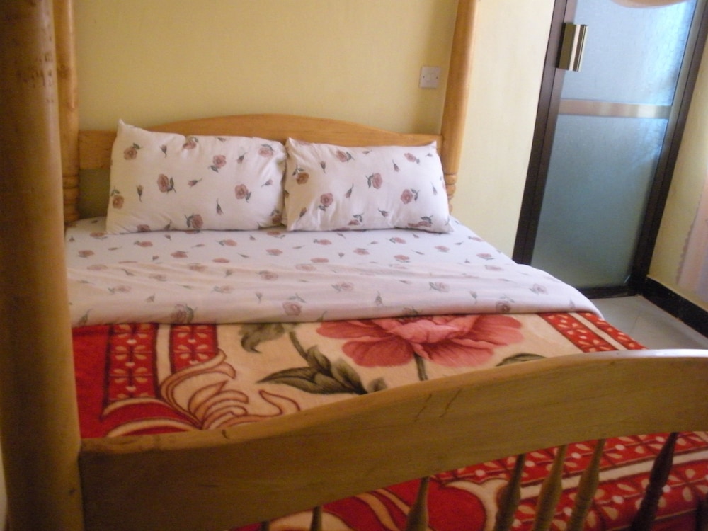Comfort Single Room, 2 Twin Beds, City View (with Bathroom) photo 2
