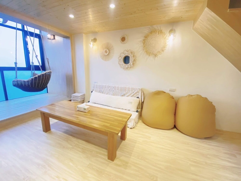 Gallery Cabin, 1 Bedroom, Ocean View photo 3