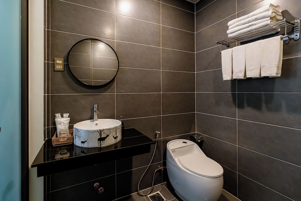 Standard Quadruple Room - Photo 4