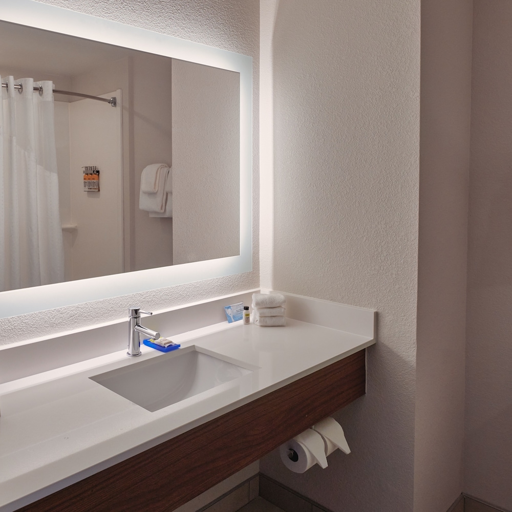 Standard Room - Photo 2