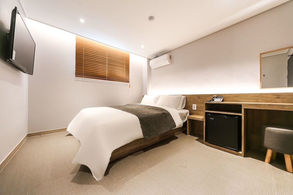 Standard Room - Photo 3