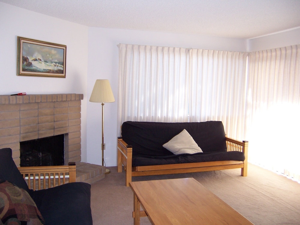 Condo, 3 Bedrooms photo 3