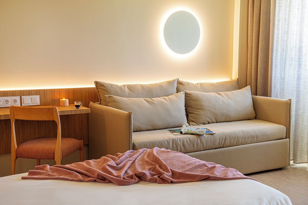 Superior Room - Photo 10