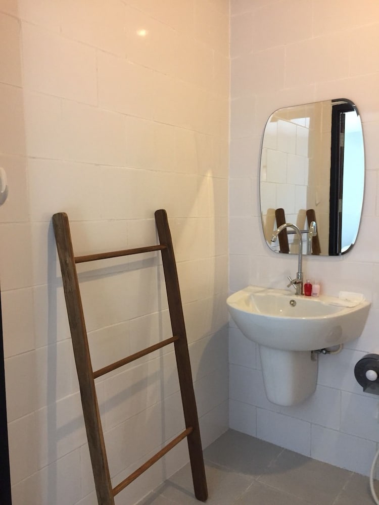 Standard Twin Room photo 3