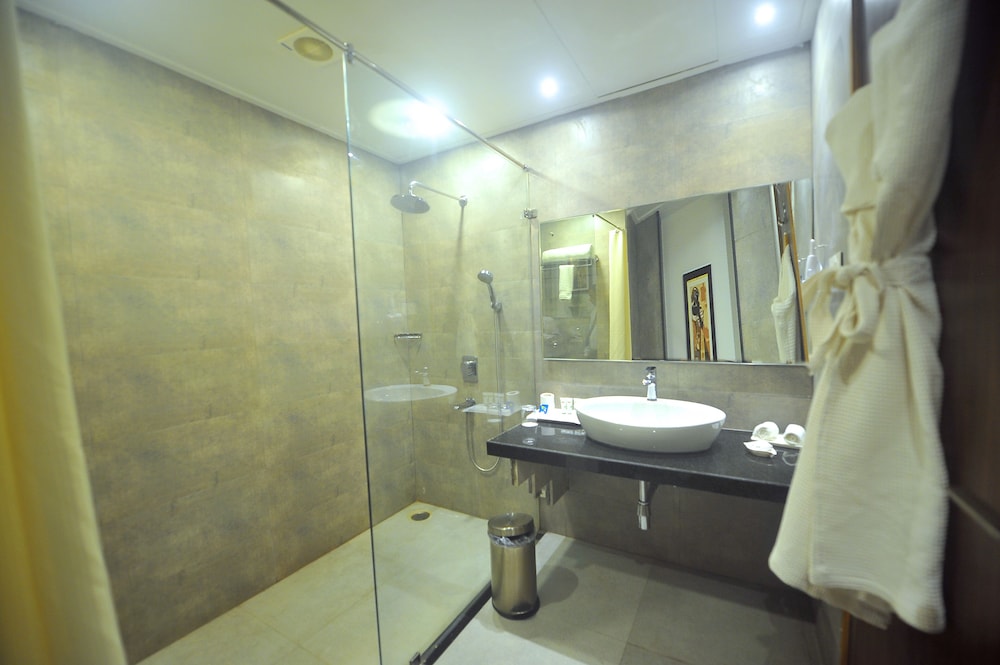 Executive Room - Photo 2