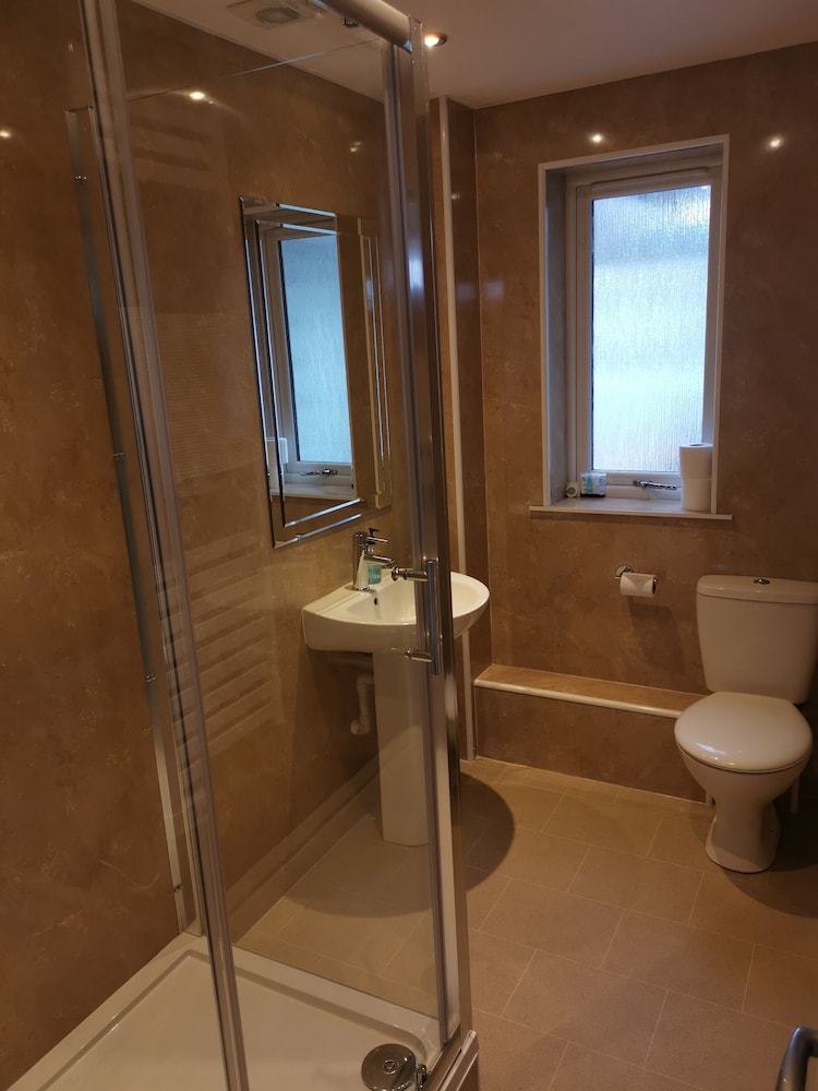 Deluxe Suite, Private Bathroom, Sea View - Photo 4