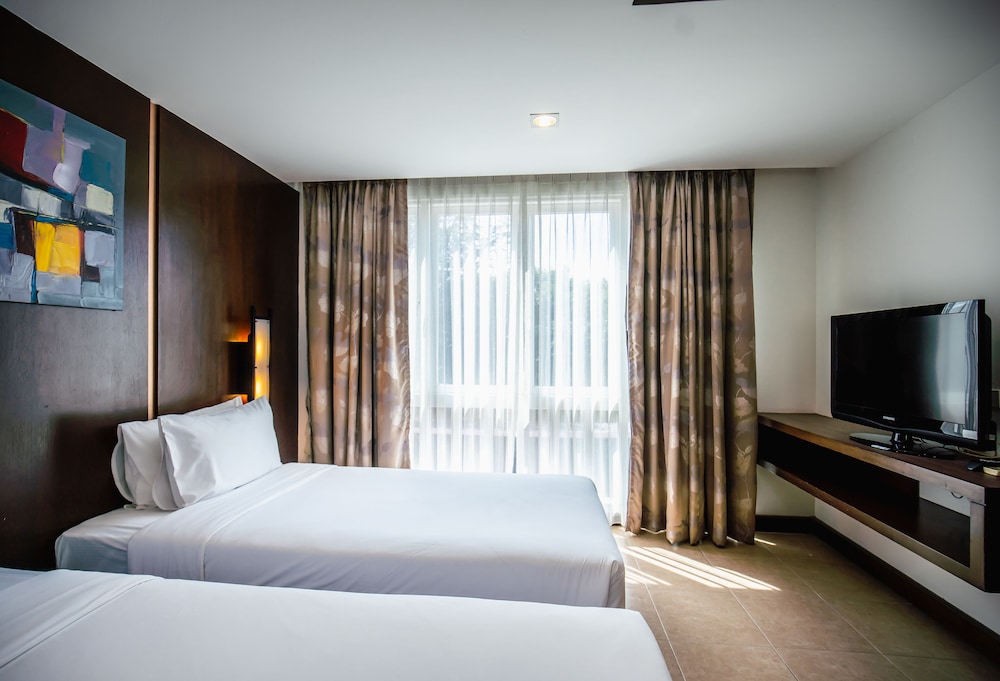 Suite, 2 Bedrooms photo 3