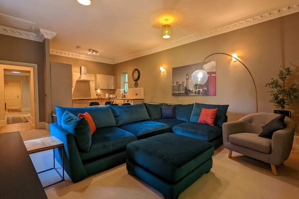 Basic Apartment photo 1