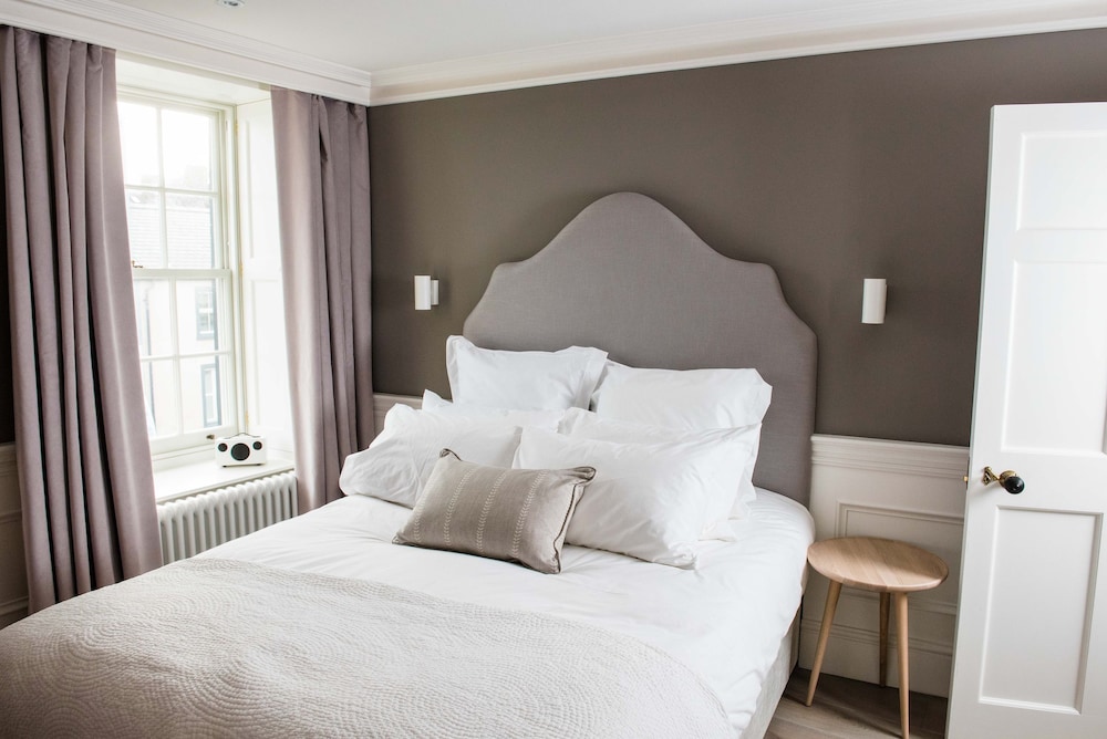 Double Room, Ensuite, Sea View (Side sea view) photo 1