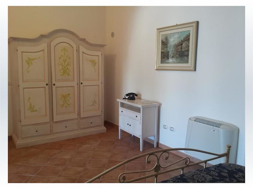 Apartment, Ground Floor photo 2