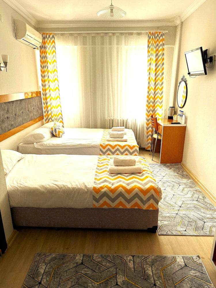 Standard Triple Room, Balcony