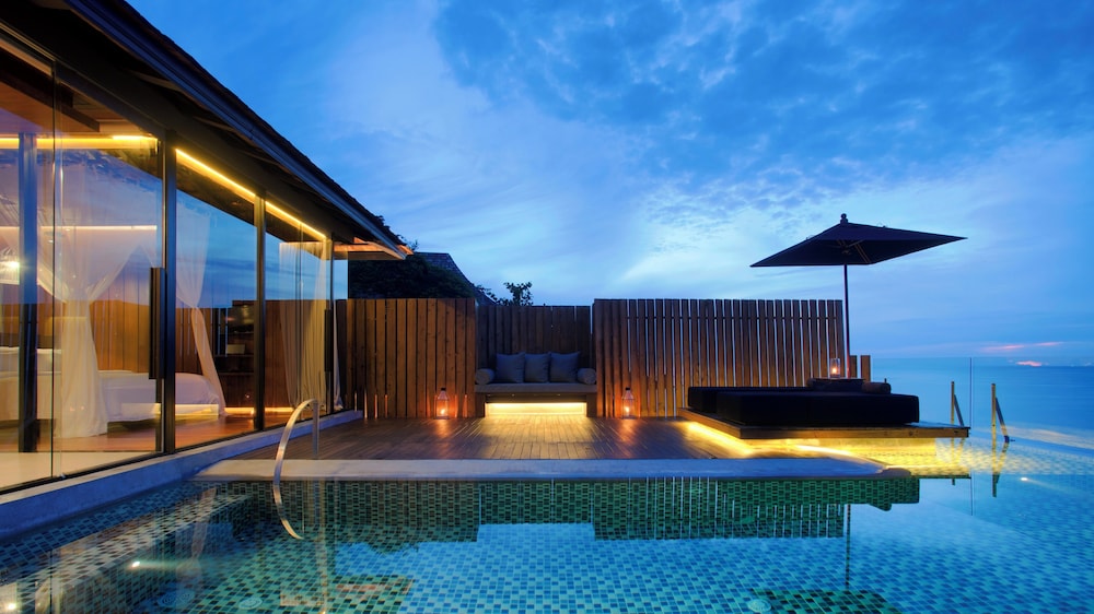 Ocean Front Pool Villa - Photo 1