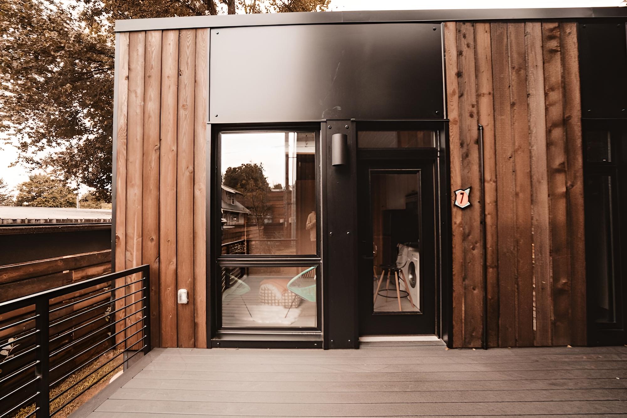 Signature Studio photo 2