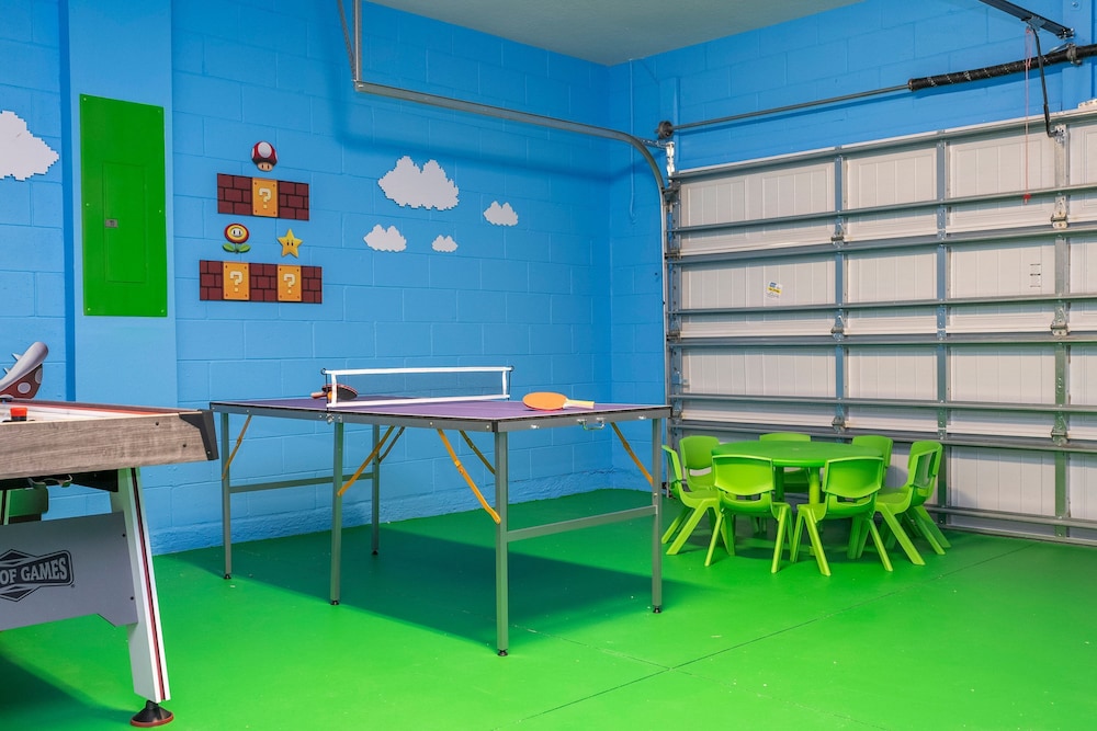 Stunning 5-bedroom Retreat in Windsor Island Resort, Photo 39