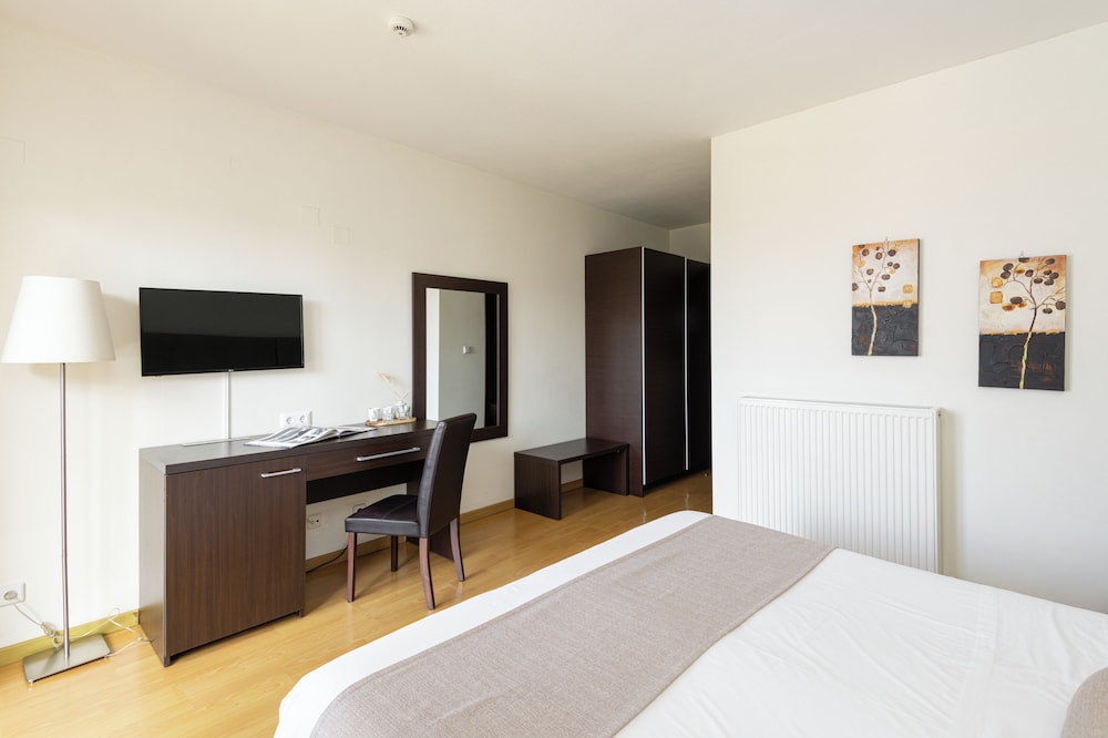 Double Room, Partial Sea View photo 2