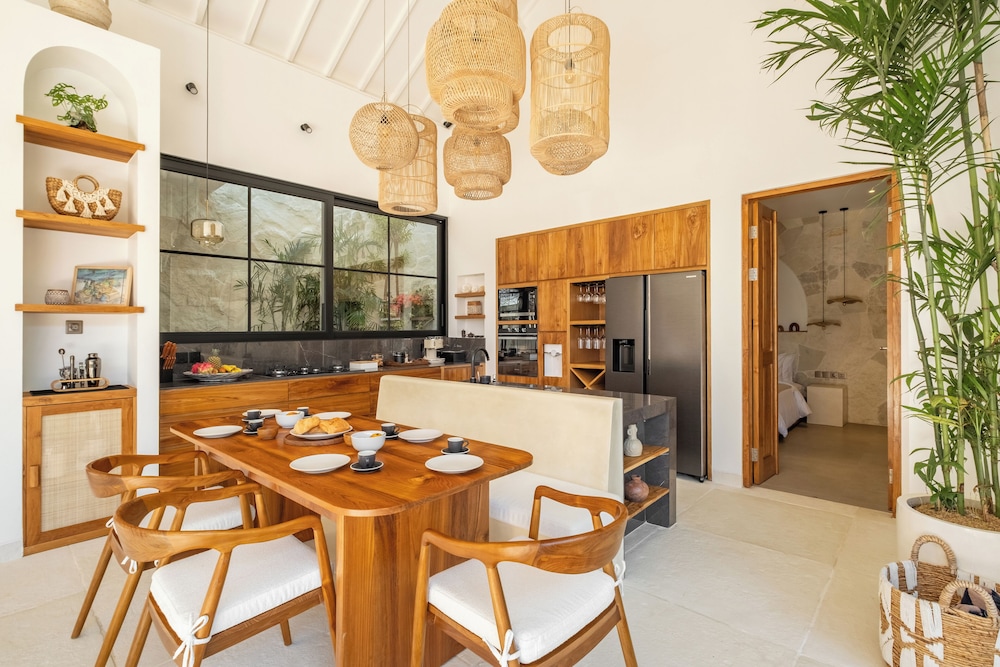 Executive Villa photo 3