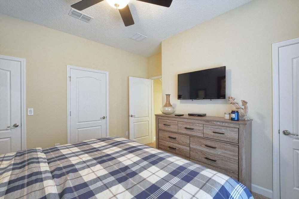Townhome, 4 Bedrooms