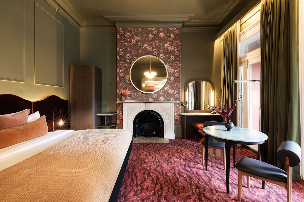 Medusa Suite with Balcony - Photo 3