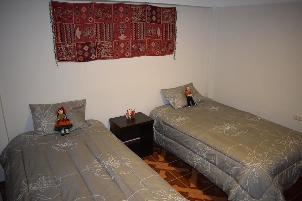Shared Dormitory, Mixed Dorm (3 beds) photo 2