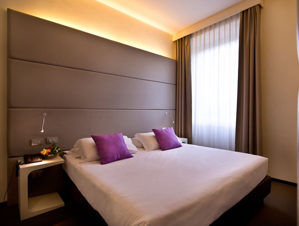 Classic Double Room - Photo 1