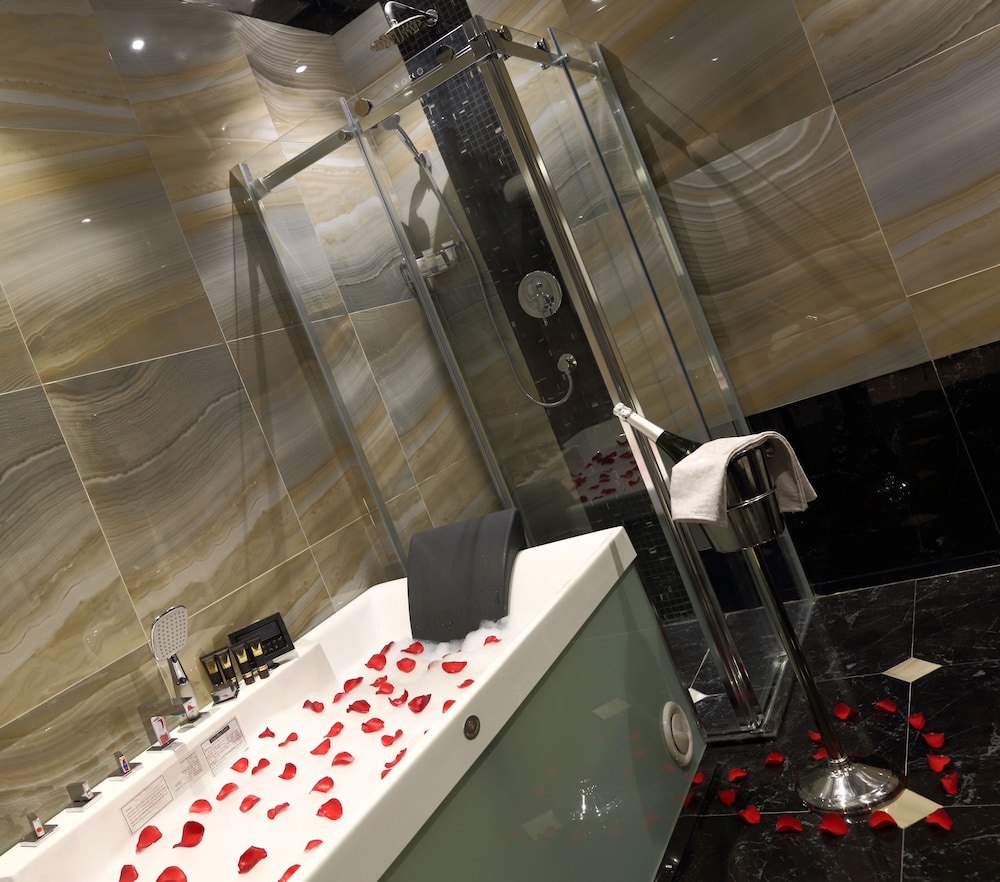 Executive Suite King photo 2