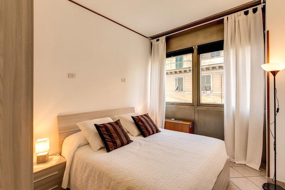 Apartment, 1 Bedroom (V.Appia Nuova 37 with washing machine) photo 2