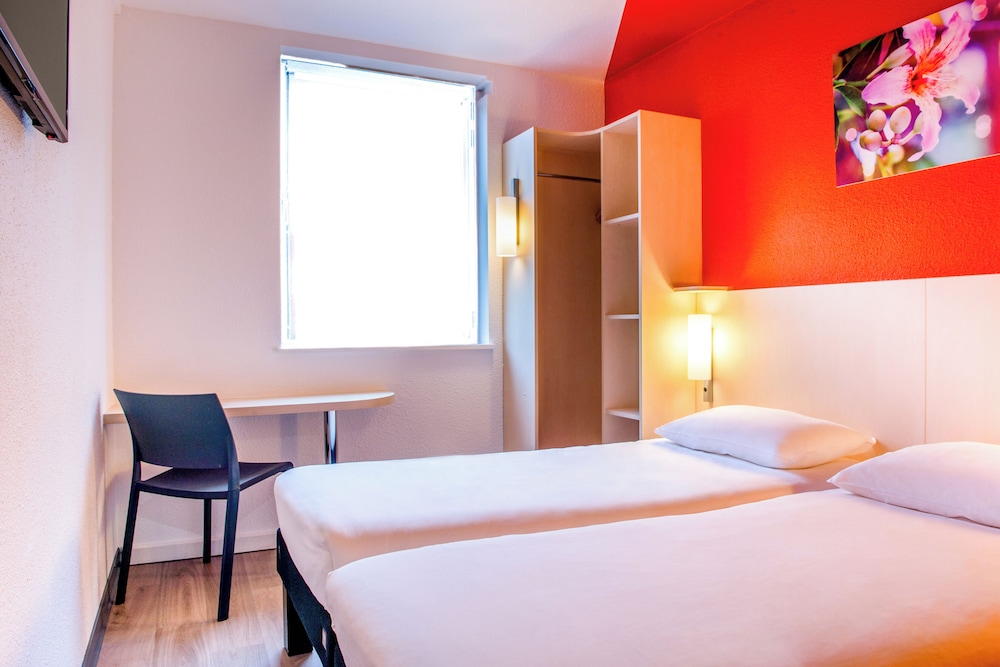 Twin Room, 2 Twin Beds - Photo 1
