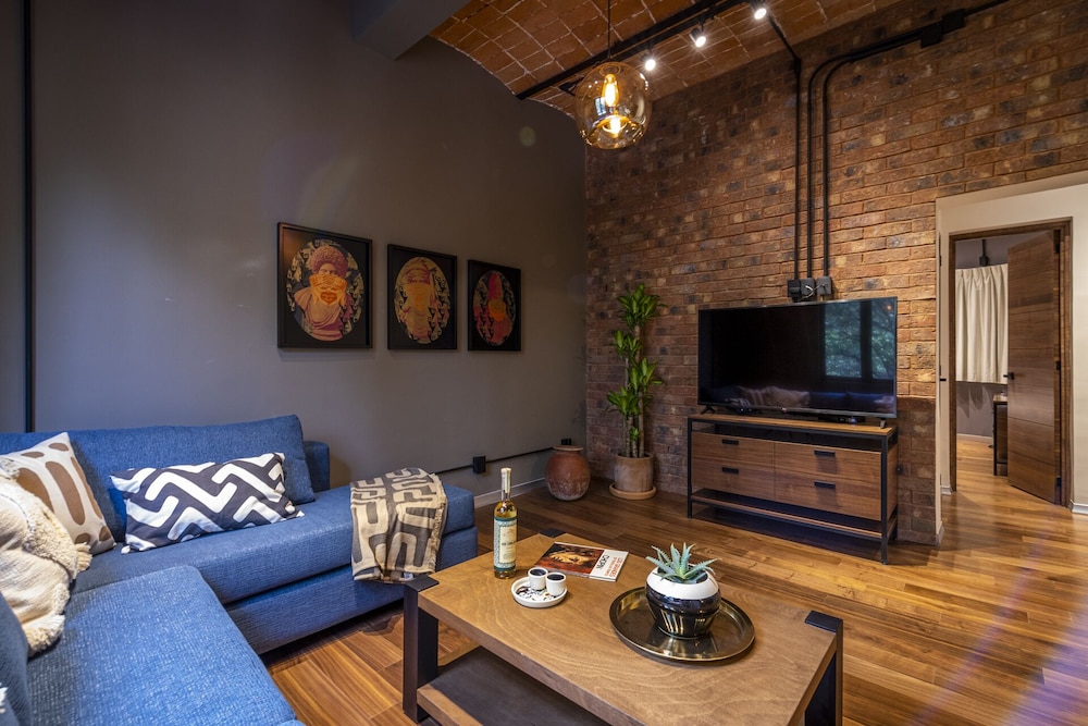 Executive Apartment