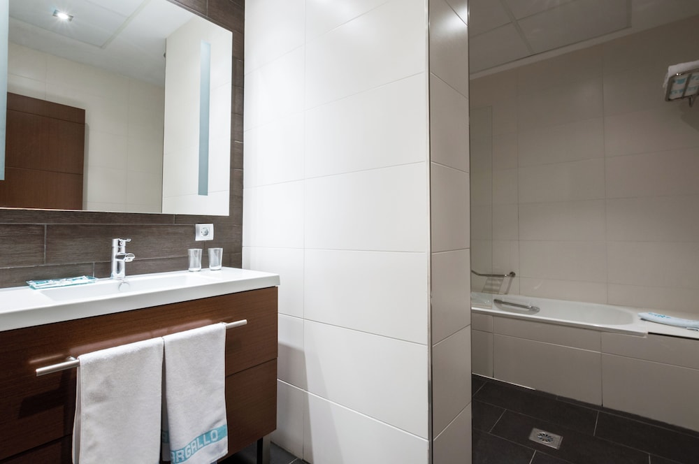 Superior Double or Twin Room - Photo 5