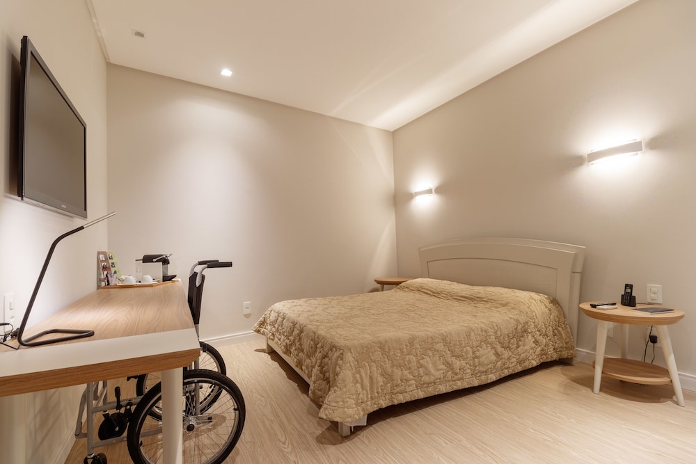 Superior Studio Suite, Multiple Beds photo 1