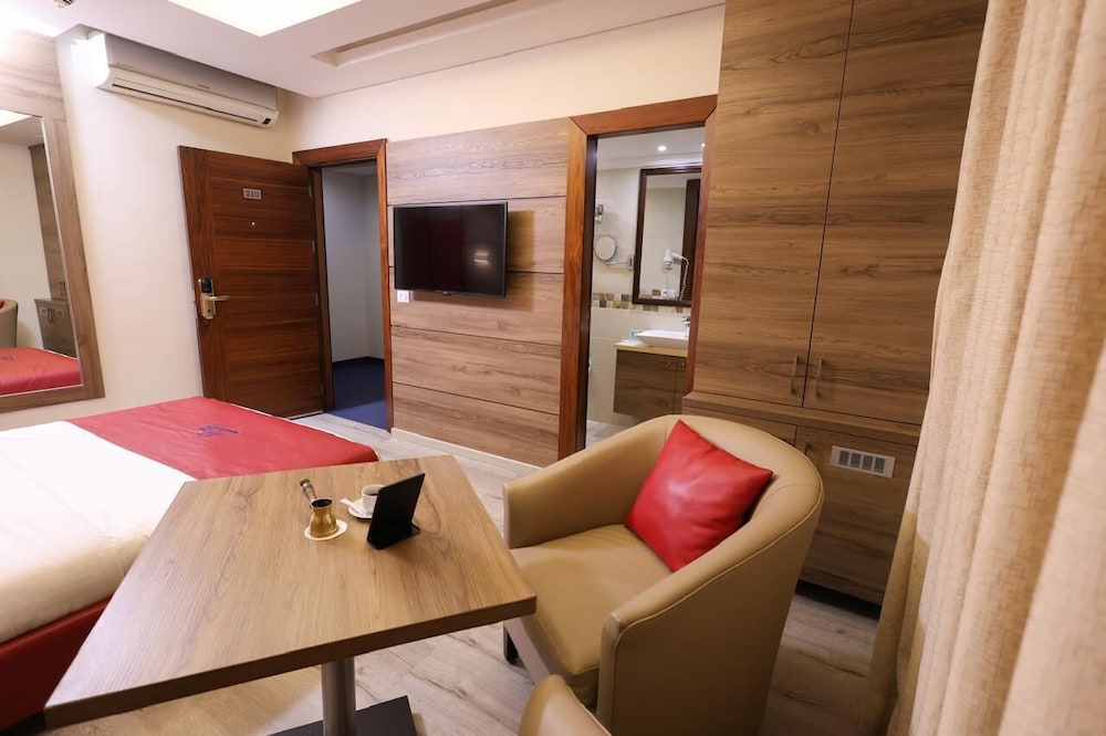 Standard Room, 1 Double Bed photo 3
