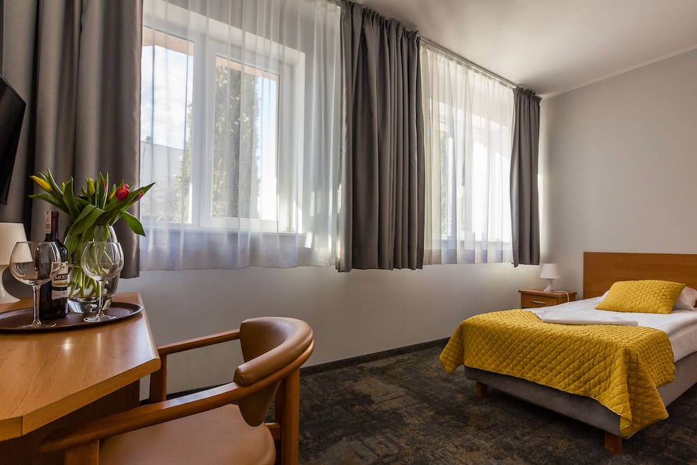 Single Room photo 3