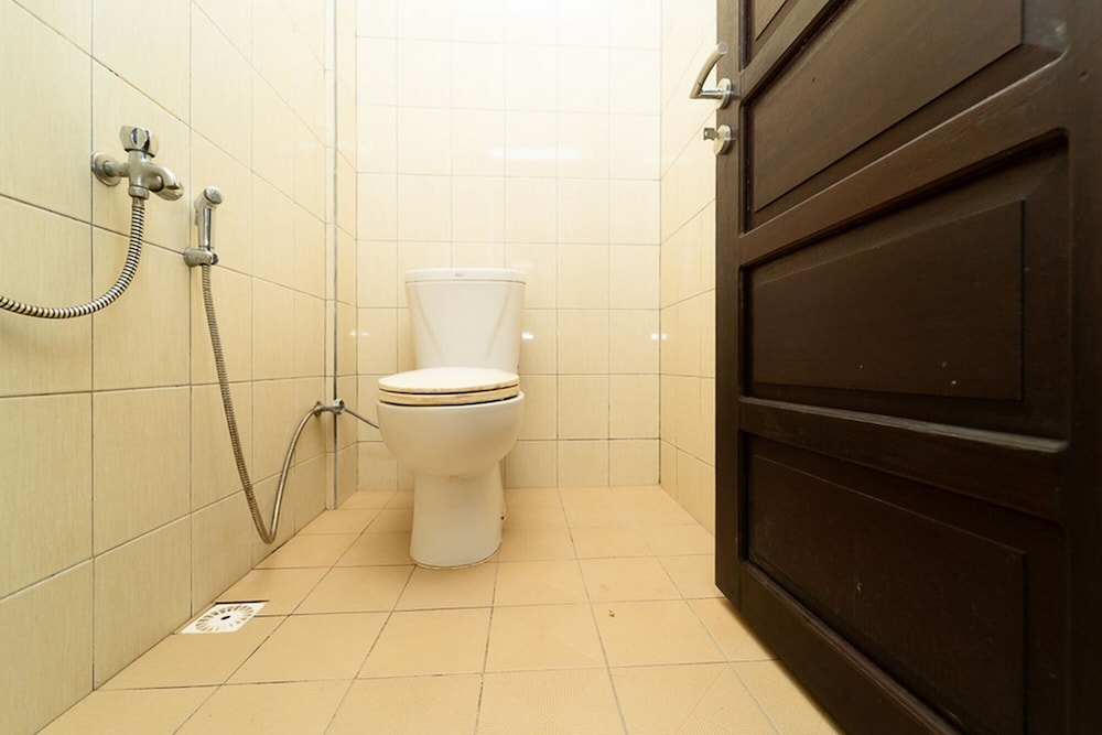 Standard Room (Without A/C) photo 3