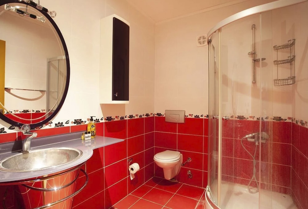 Standard Double or Twin Room photo 3