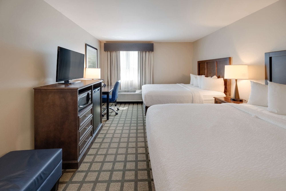 Standard Room, 2 Queen Beds, Non Smoking, Refrigerator & Microwave