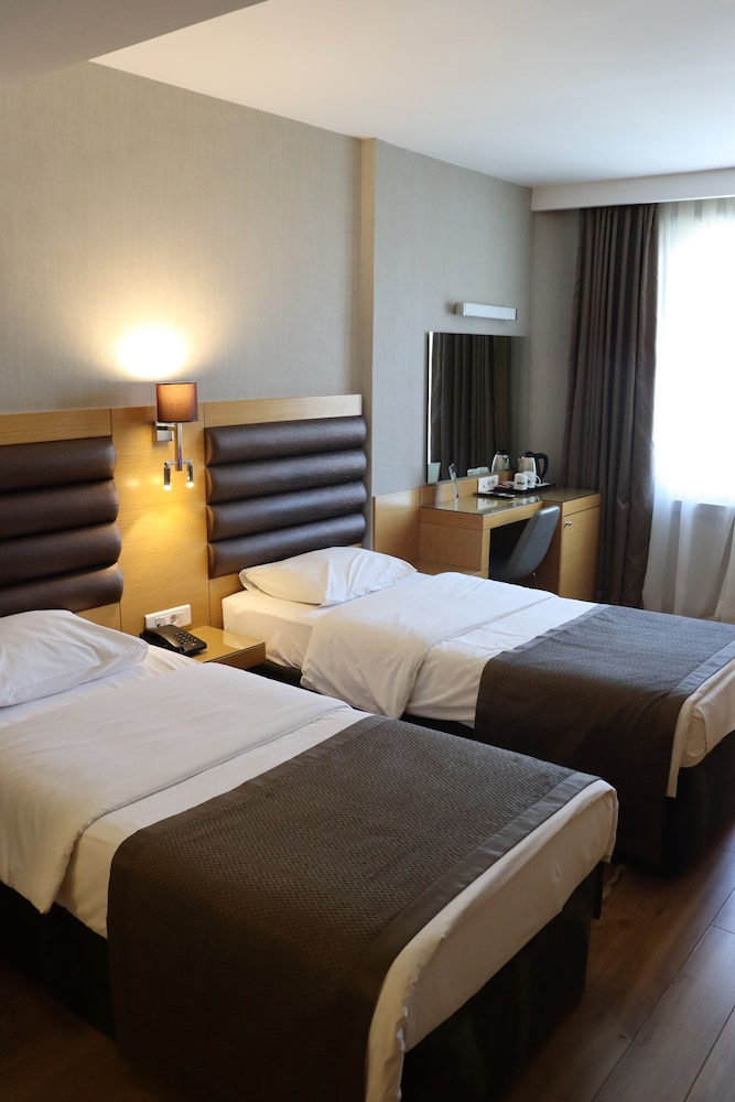 Standard Room photo 3