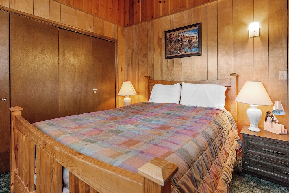 Basic Cabin photo 3