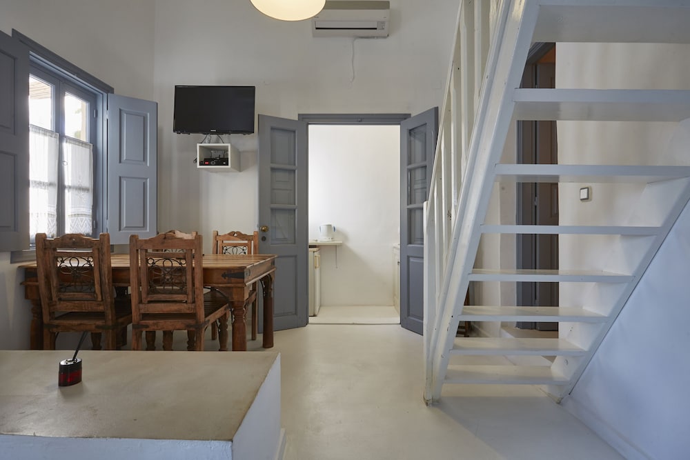 Duplex photo 1