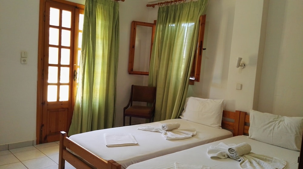 Standard Room - Photo 37