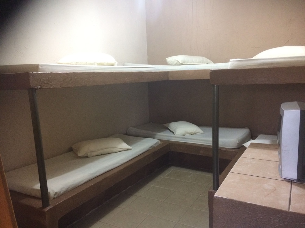 Economy Apartment, Multiple Beds, Non Smoking photo 1